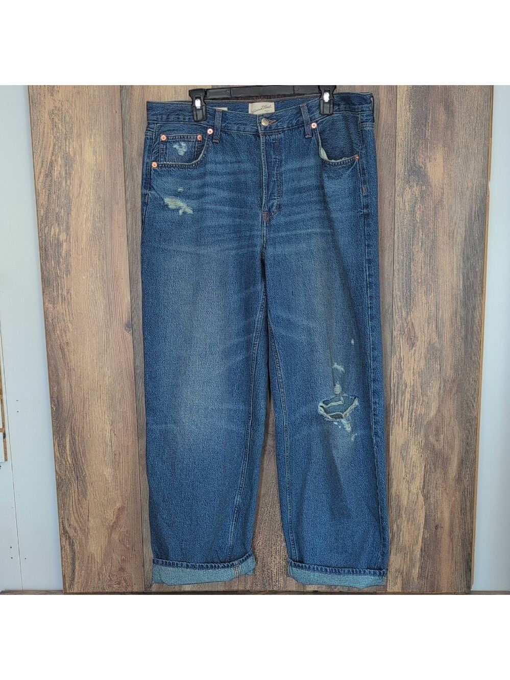 Universal Thread Mid Rise 90s Baggy Distressed Jeans 14                     V287